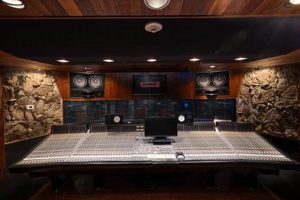 Record at Paramount Recording Studio Los Angeles Today! Safem Fabrication - Precision Engineering & Custom Manufacturing Solutions Record at Paramount Recording Studio Los Angeles Today! | Safem Fabrication - Precision Engineering & Custom Manufacturing Solutions