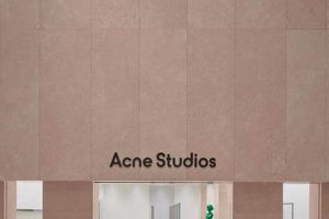 Acne Studios NYC: Client Advisor Role + Career Tips Study Travel Abroad | Explore Educational Trips & Global Learning Opportunities Acne Studios NYC: Client Advisor Role + Career Tips | Study Travel Abroad | Explore Educational Trips & Global Learning Opportunities