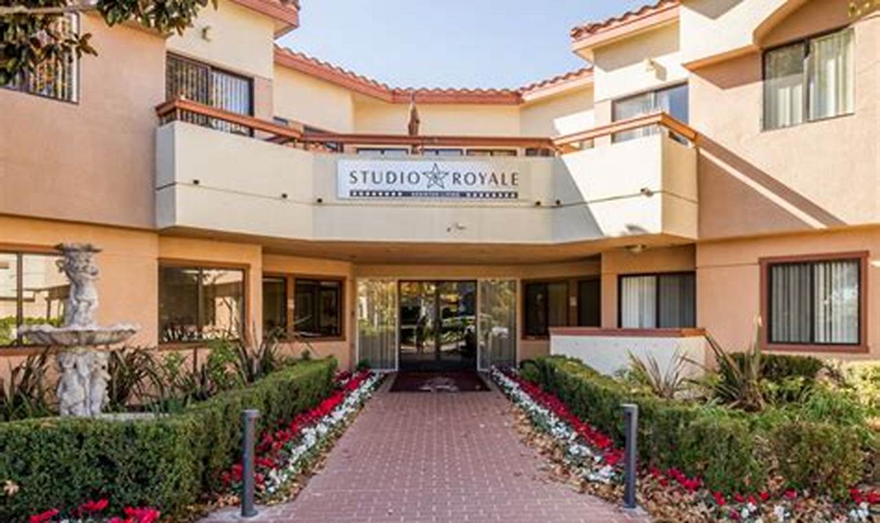 Your Guide to Studio Royale Culver City's Hot Spots | Study Travel Abroad | Explore Educational Trips & Global Learning Opportunities