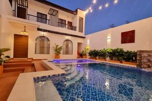 Unlock Art: Art East Studio - Creativity Unleashed! | Study Travel Abroad | Explore Educational Trips & Global Learning Opportunities