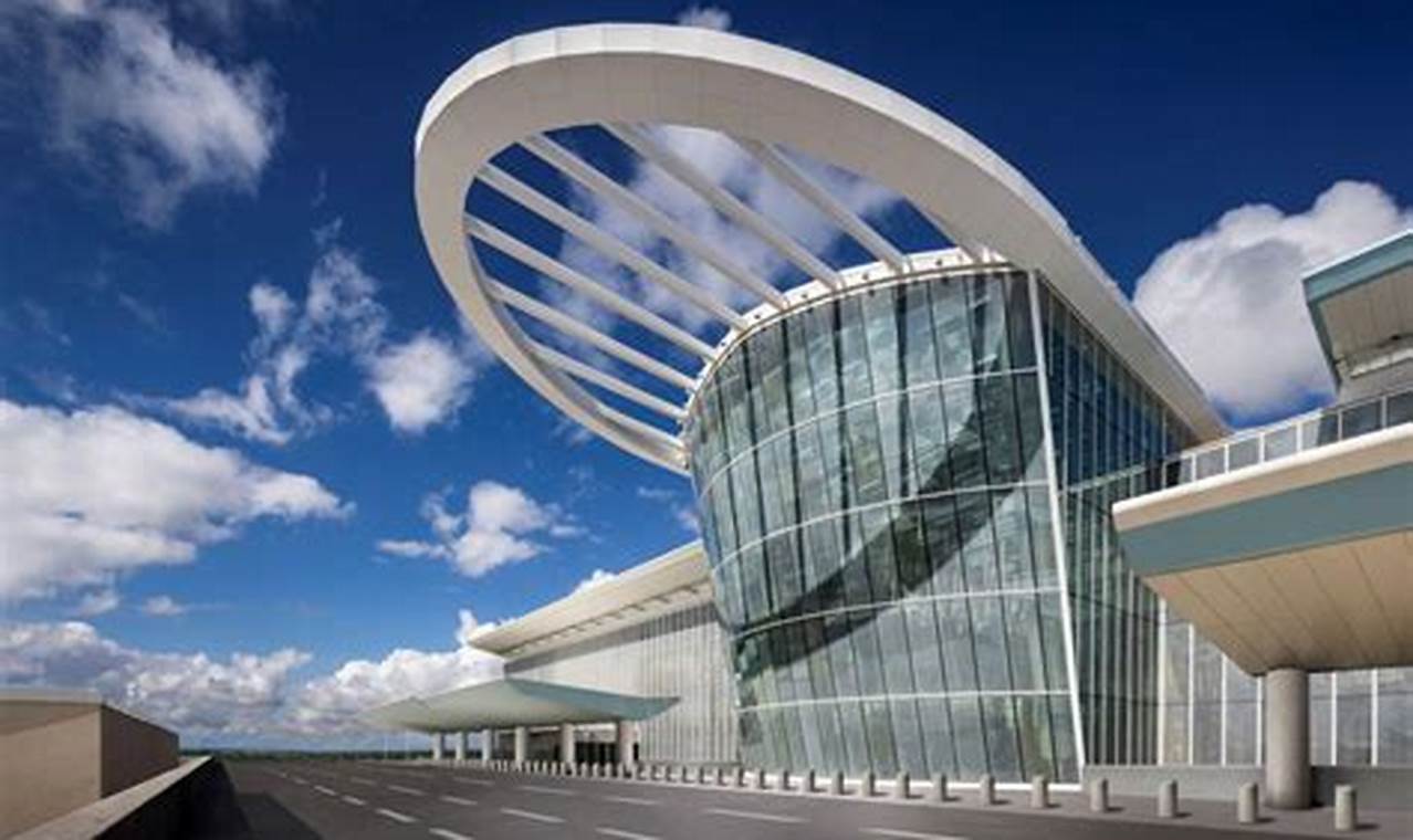 Universal Studios: Which Airport *Really* is Closer? Guide | Study Travel Abroad | Explore Educational Trips & Global Learning Opportunities