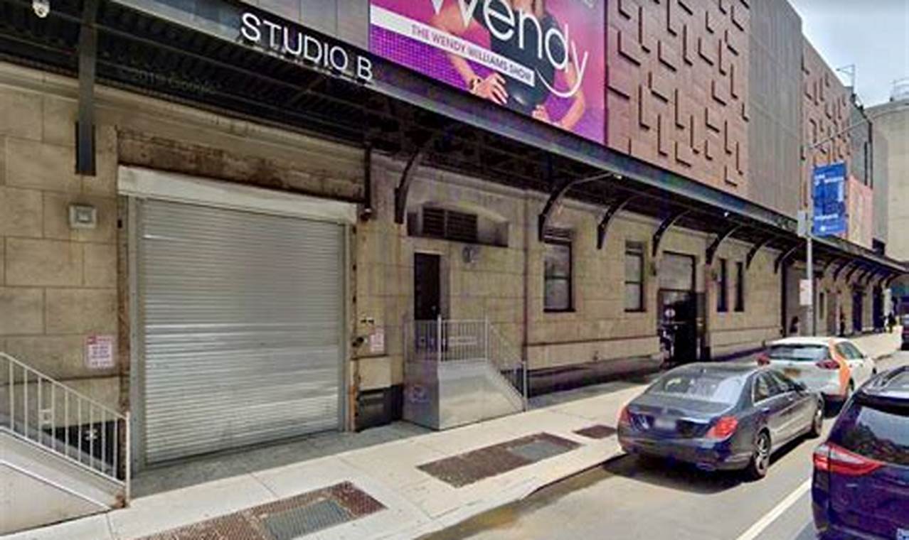 Explore Chelsea Studios: NYC Art Scene Hotspot | Study Travel Abroad | Explore Educational Trips & Global Learning Opportunities