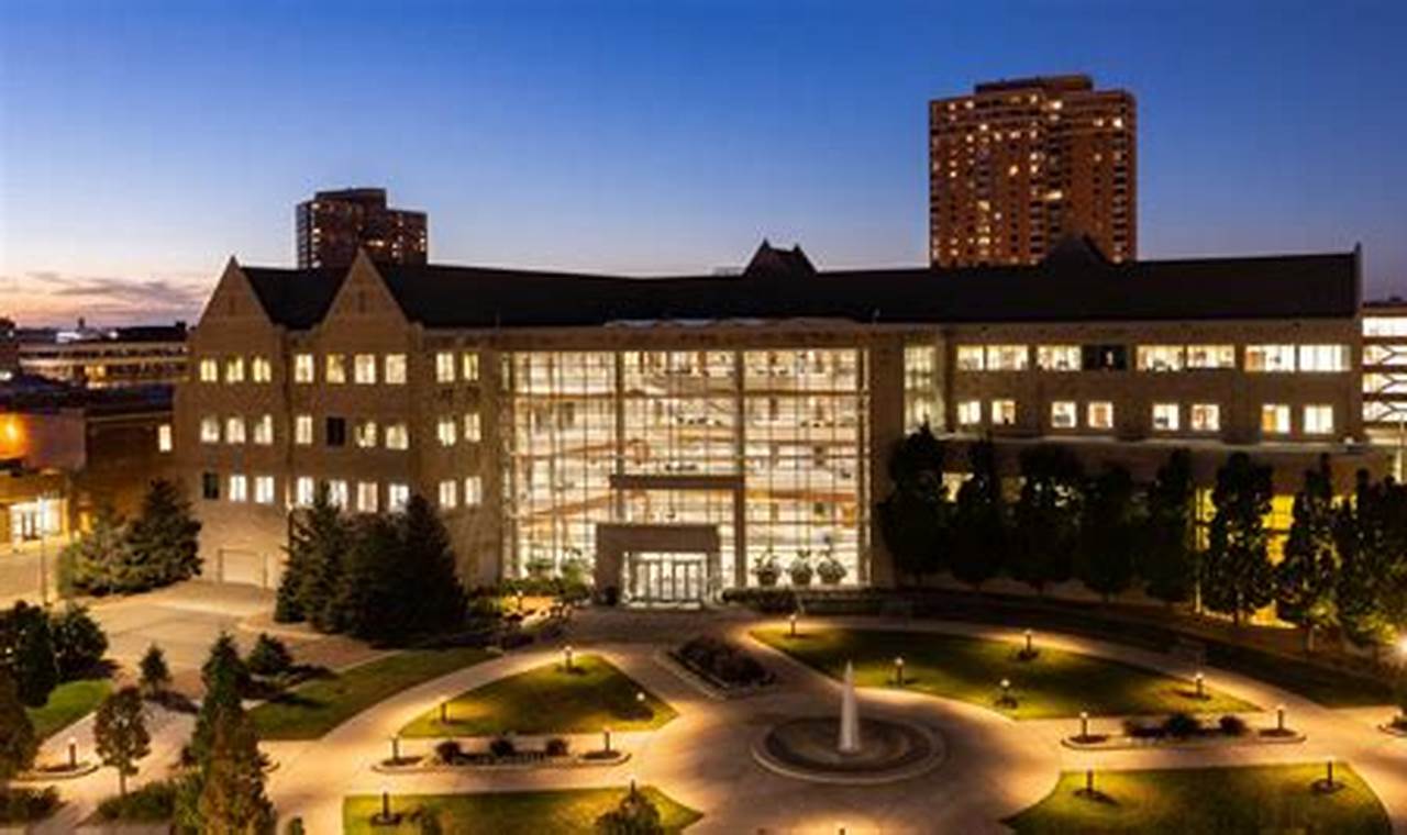 Your Guide: Legal Studies in Business at St. Thomas | Study Travel Abroad | Explore Educational Trips & Global Learning Opportunities