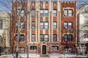 Live Near Wrigley: 924 W Newport Ave Studio Apartments | Study Travel Abroad | Explore Educational Trips & Global Learning Opportunities